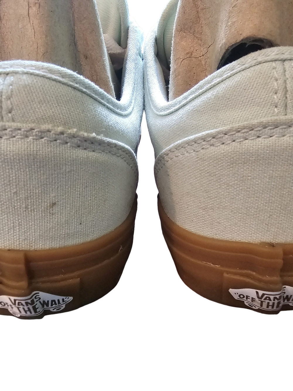 Vans Women’s Size 7 Mint Green Low Top Sneakers Gum Sole Casual Shoes New W.O.T - Picture 6 of 6